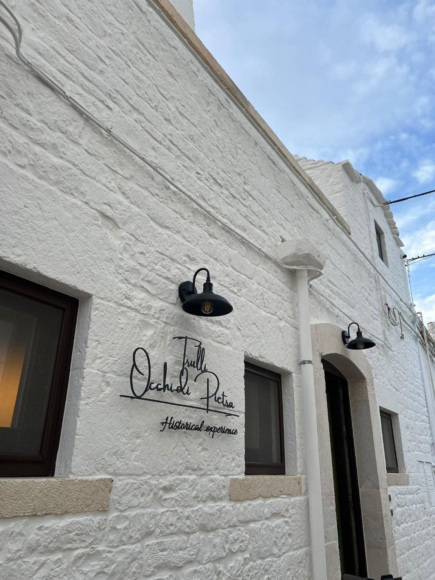 Trulli Occhi Di Pietra Historical Experience Villa อัลเบโรเบลโล ภายนอก รูปภาพ