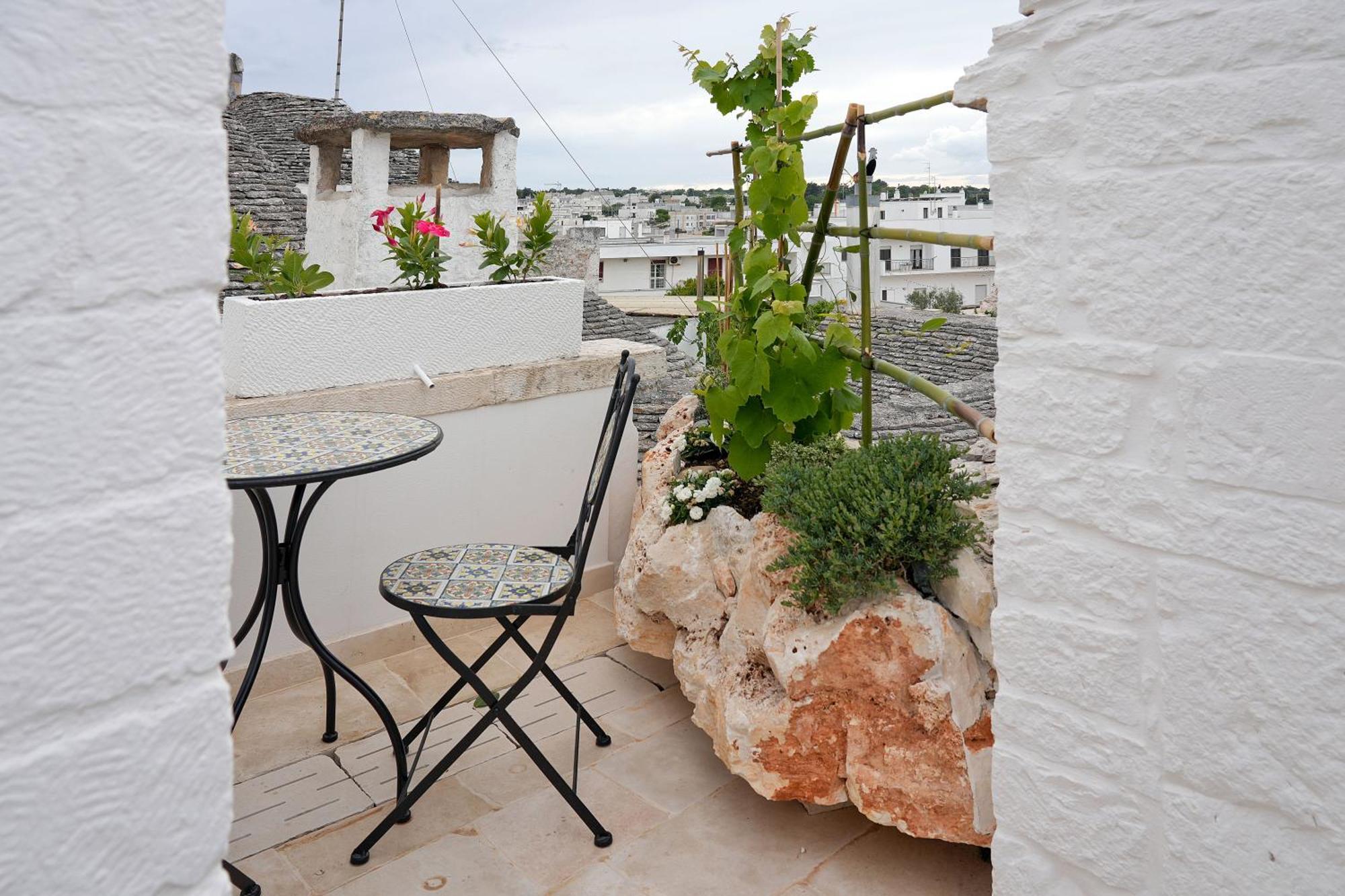 Trulli Occhi Di Pietra Historical Experience Villa อัลเบโรเบลโล ภายนอก รูปภาพ